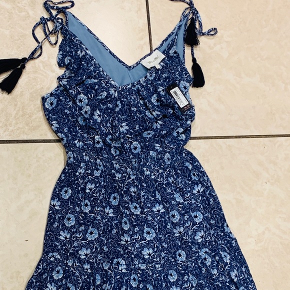 NWT! Miss Me shoulder tie sundress - Picture 2 of 4